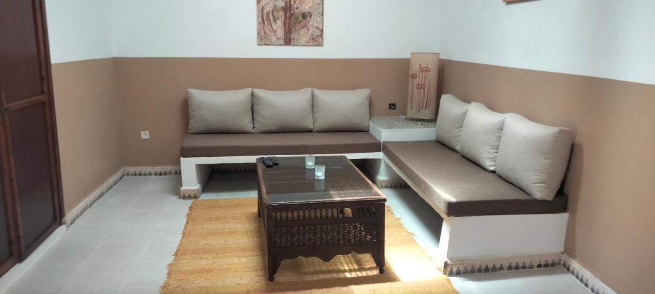 Les Etoiles Du Ksar Hotel Mirleft Bagian luar foto