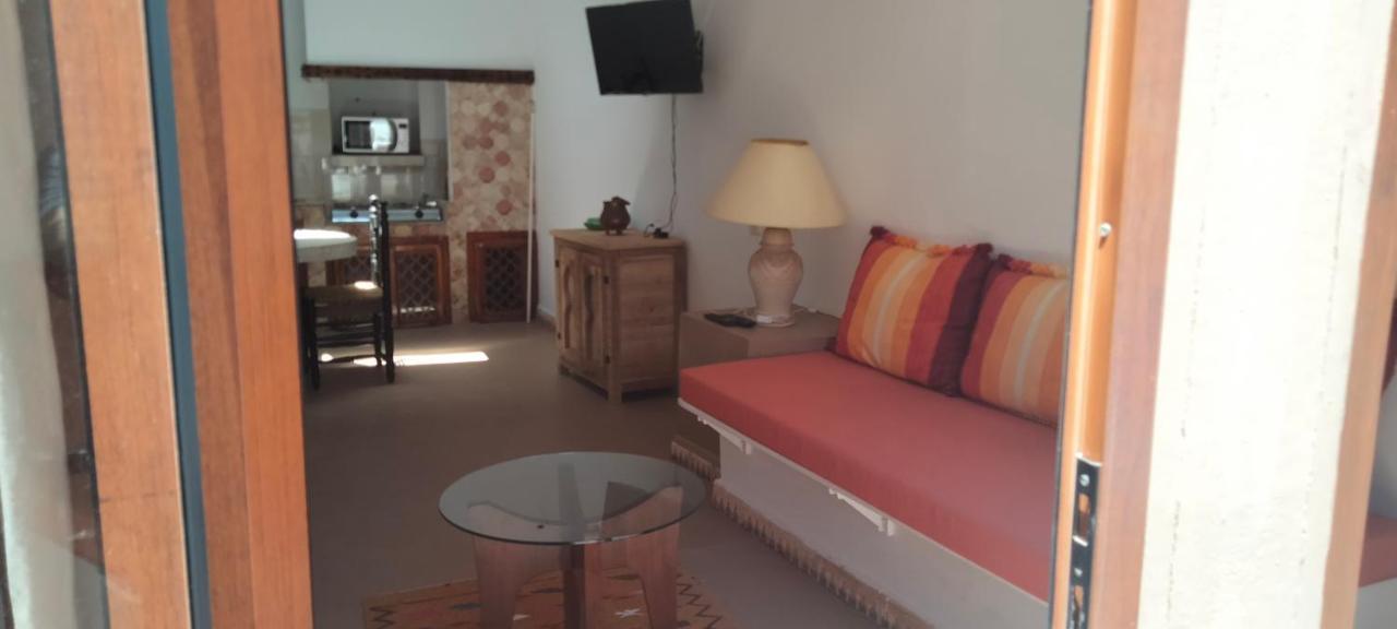 Les Etoiles Du Ksar Hotel Mirleft Bagian luar foto