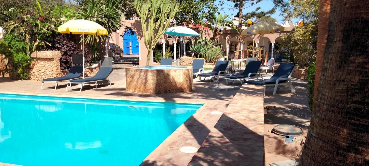 Les Etoiles Du Ksar Hotel Mirleft Bagian luar foto