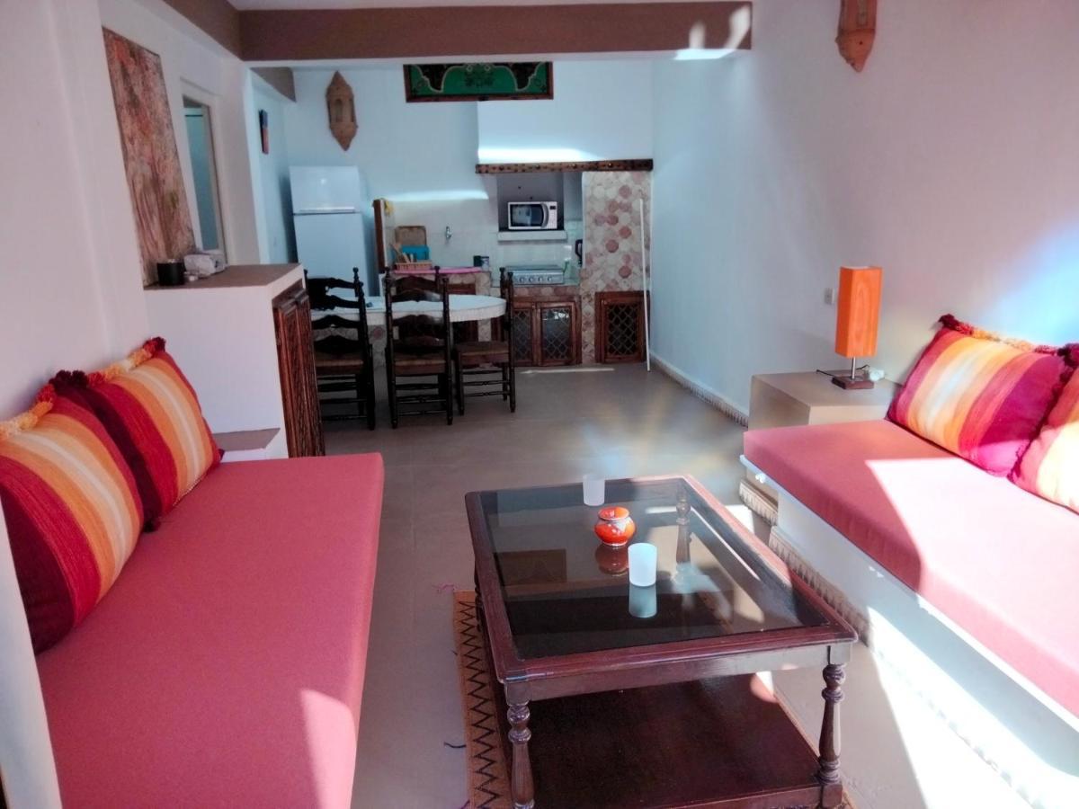Les Etoiles Du Ksar Hotel Mirleft Bagian luar foto