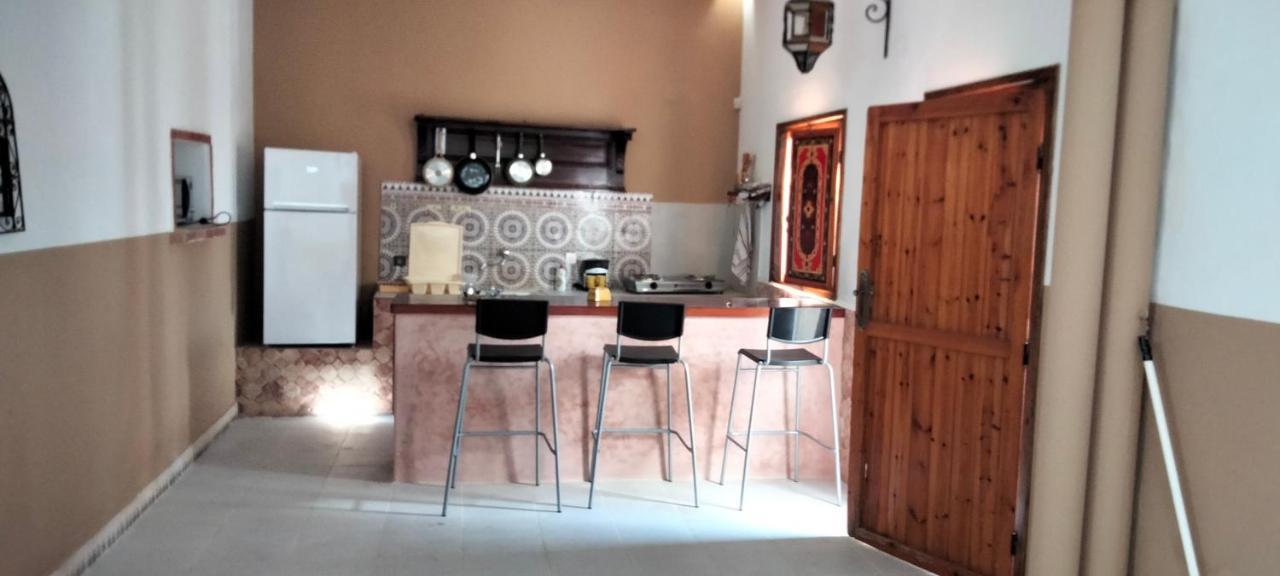 Les Etoiles Du Ksar Hotel Mirleft Bagian luar foto