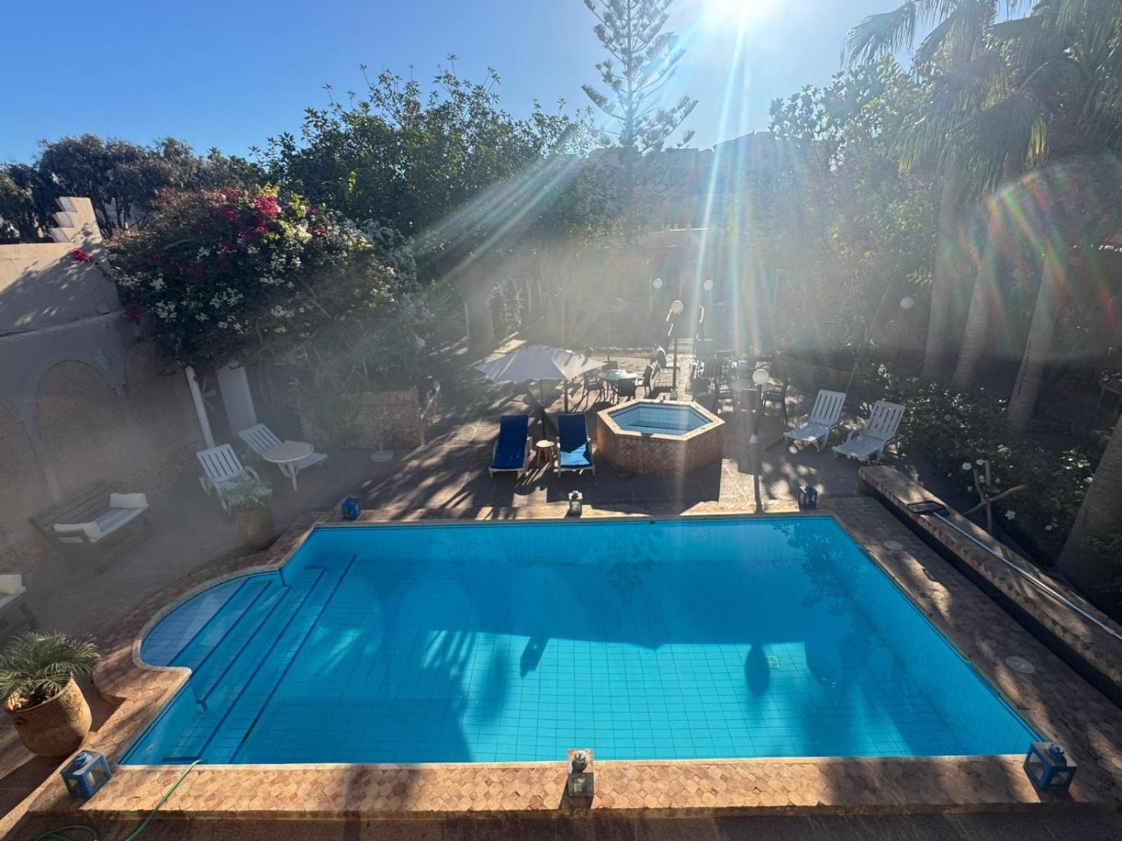 Les Etoiles Du Ksar Hotel Mirleft Bagian luar foto
