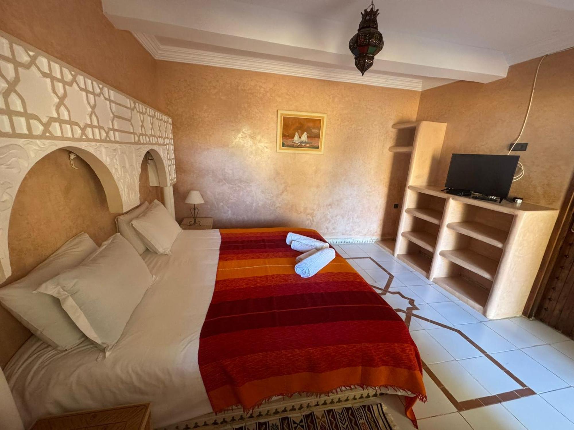 Les Etoiles Du Ksar Hotel Mirleft Bagian luar foto